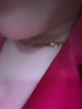 Mimisixo online show from April 21, 2026, 11:18 pm