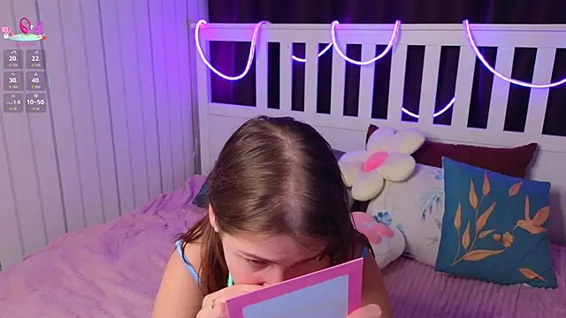 BeatrixCarIeton online show from November 22, 2025, 7:13 pm