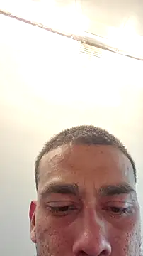 Cnutt310 online show from November 1, 2025, 12:07 pm