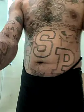 Cnutt310 online show from November 28, 2025, 2:31 pm