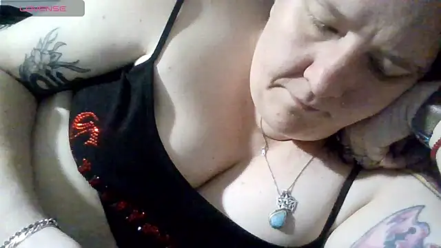 emberlynnix online show from June 5, 2026, 5:36 am