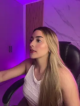 KYLIE JONES6 online show from July 14, 2026, 2:38 am
