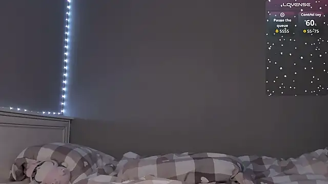 MelissaReis online show from October 24, 2025, 4:58 pm