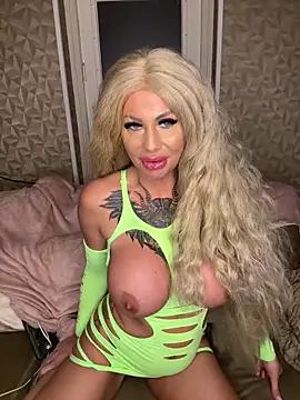 dutchbarbie online show from September 26, 2025, 9:30 pm