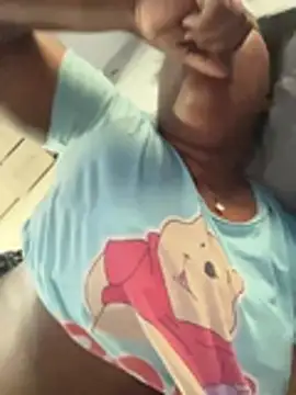 Sam Blue online show from April 26, 2026, 6:33 am