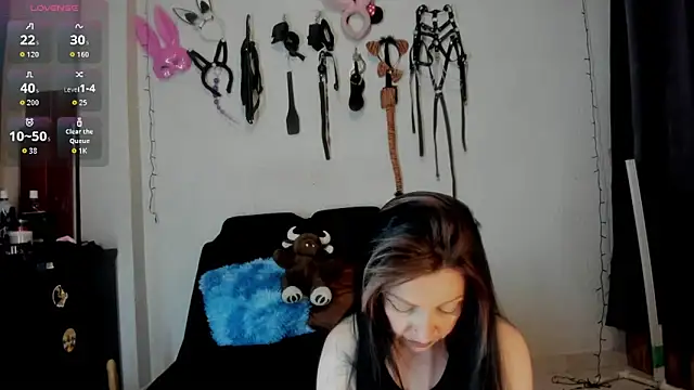 angierot2025 online show from November 20, 2025, 2:34 am