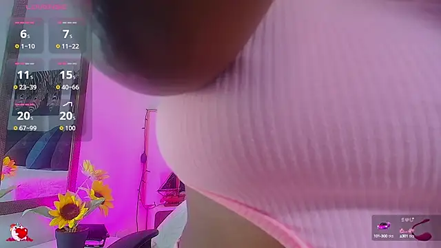 BarbaraGil1 online show from September 29, 2025, 3:06 pm