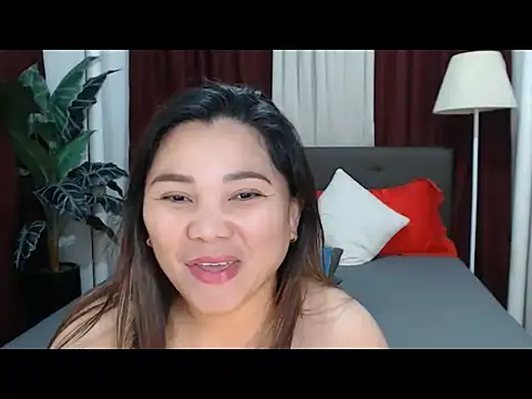 MarielRose143 online show from October 19, 2025, 1:06 am