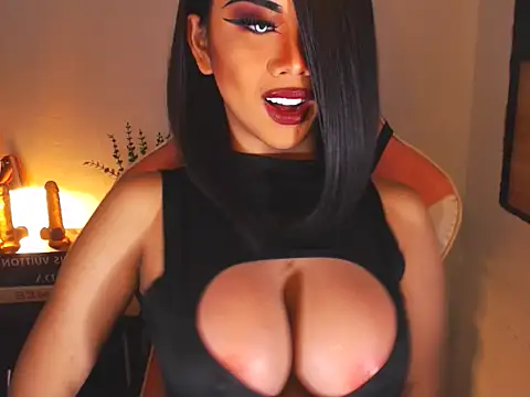 KarlaFrost online show from November 28, 2025, 6:21 pm