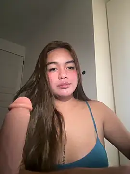 urasianlady online show from November 30, 2025, 6:06 am