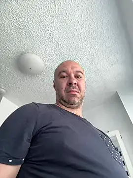 Snapshot of annubis69 chatting on June 26, 2026, 10:30 am annubis69 online show from June 26, 2026, 10:30 am
