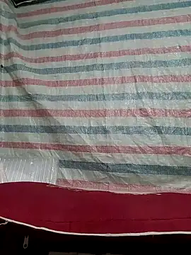 Many lize online show from November 22, 2025, 12:04 pm