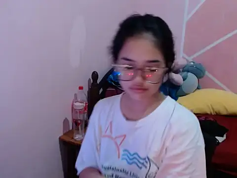 aaliyah walker online show from December 5, 2025, 9:40 am