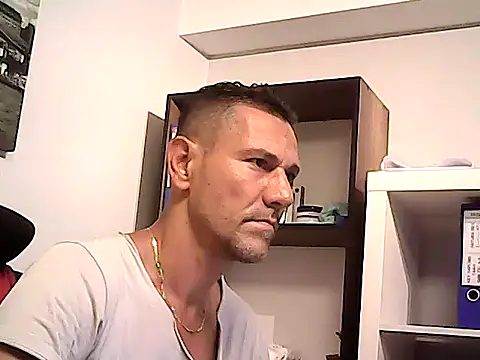 Snapshot of mastercharisma35 chatting on June 8, 2026, 3:34 pm mastercharisma35 online show from June 8, 2026, 3:34 pm