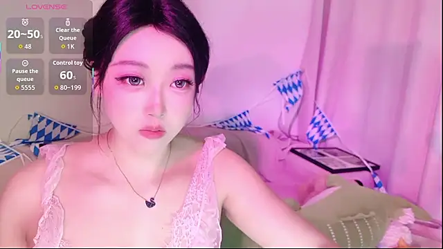 fufu-0808 online show from September 22, 2025, 9:50 pm