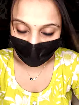 Horny Shalu online show from October 18, 2025, 7:36 pm