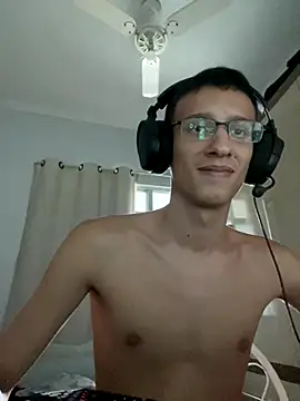 safadezanunes2 online show from December 2, 2025, 6:36 pm