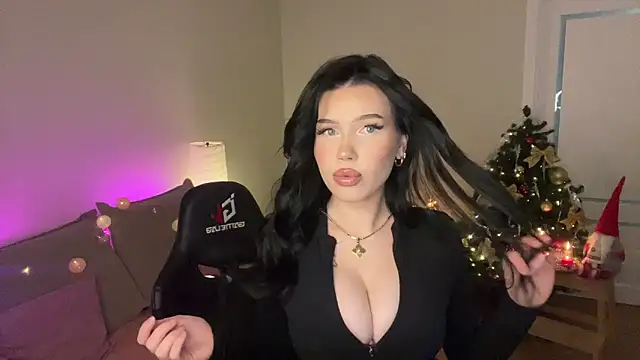 mistress of hearts online show from December 20, 2025, 7:54 pm