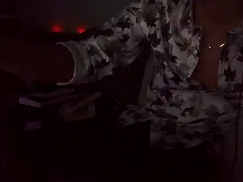 boyhigh1997 online show from October 2, 2025, 5:42 pm