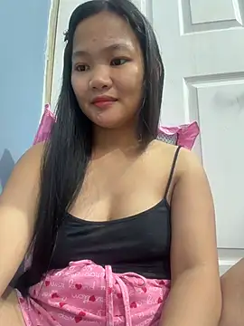 Snapshot of princess_janine chatting on July 5, 2026, 6:20 am princess janine online show from July 5, 2026, 6:20 am