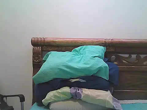 morenocabro10 online show from September 21, 2025, 6:42 pm