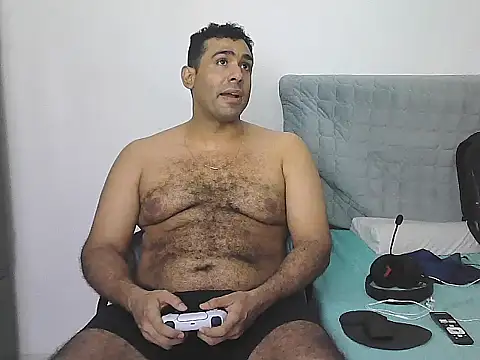 morenocabro10 online show from April 5, 2026, 3:15 am