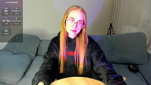 MewStella online show from September 22, 2025, 3:58 pm