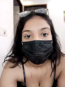 Cute Rakhi8 online show from December 1, 2025, 5:01 am