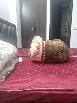 sweetpj online show from September 23, 2025, 5:38 pm