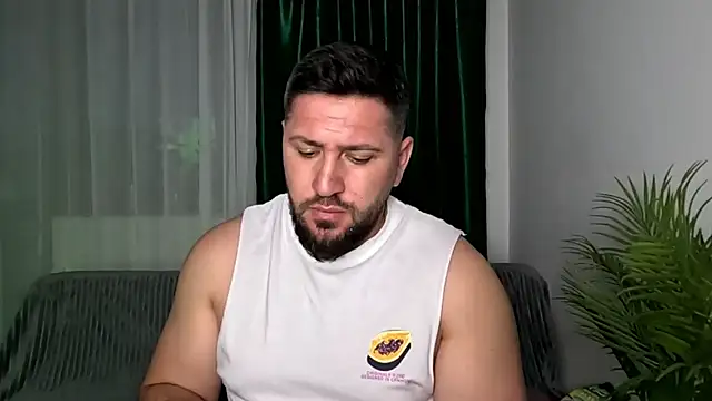 Snapshot of Gold_Alpha_Boy chatting on May 11, 2026, 6:05 pm Gold Alpha Boy online show from May 11, 2026, 6:05 pm