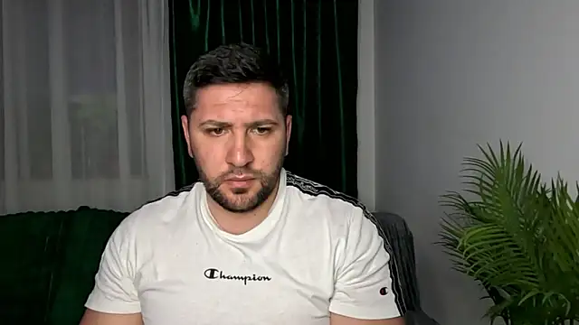 Snapshot of Gold_Alpha_Boy chatting on May 18, 2026, 6:14 pm Gold Alpha Boy online show from May 18, 2026, 6:14 pm