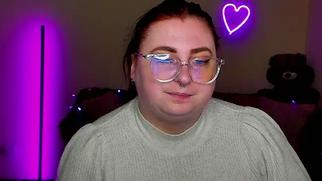 Alicia love00 online show from April 23, 2026, 11:31 am