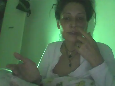 Snapshot of Bebita-zmp chatting on June 2, 2026, 4:53 pm Bebita-zmp online show from June 2, 2026, 4:53 pm