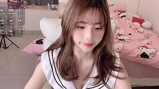 gougou77 online show from April 14, 2026, 1:39 pm