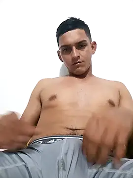 Snapshot of pelolu95 chatting on December 22, 2025, 2:41 am pelolu95 online show from December 22, 2025, 2:41 am