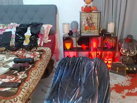 Lustfulcassy online show from November 4, 2025, 12:43 am