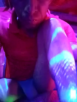 Oaxhot online show from November 4, 2025, 10:25 am