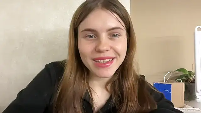 Delilah Leila online show from November 24, 2025, 9:47 pm