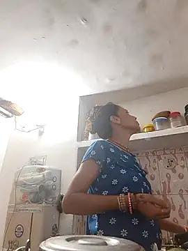 ISHANI-SINGH online show from October 29, 2025, 2:19 pm