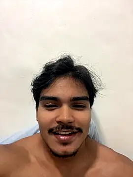 Snapshot of pretoboom14 chatting on September 10, 2025, 4:23 am pretoboom14 online show from September 10, 2025, 4:23 am