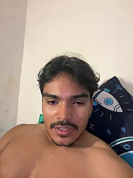 Snapshot of pretoboom14 chatting on March 22, 2026, 4:49 am pretoboom14 online show from March 22, 2026, 4:49 am