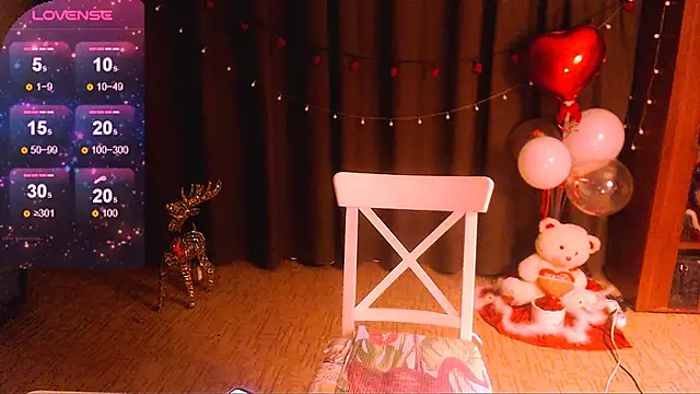 Crystal2207 online show from February 26, 2026, 9:47 pm