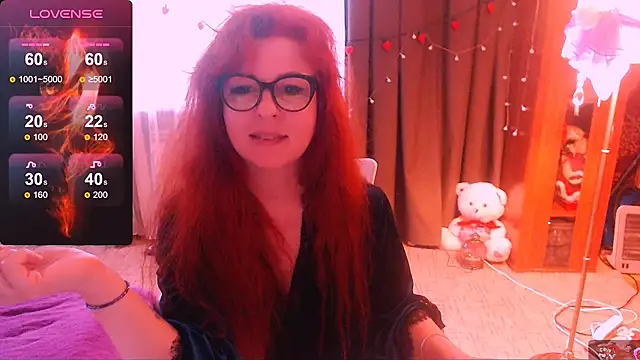 Snapshot of Crystal2207 chatting on July 2, 2026, 1:28 pm Crystal2207 online show from July 2, 2026, 1:28 pm