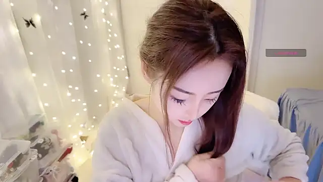 charlotte520 online show from November 21, 2025, 1:15 am