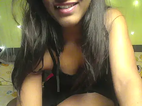 mickle james online show from November 13, 2025, 7:13 pm