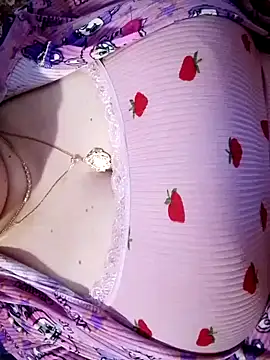 Hnonasix89 online show from April 5, 2026, 12:35 pm