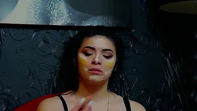 DevashaQueenX online show from March 26, 2026, 7:25 am