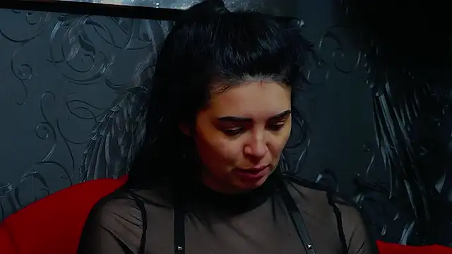 DevashaQueenX online show from April 3, 2026, 7:28 am