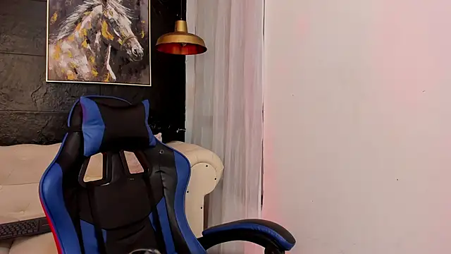 Mathewboy1 online show from September 12, 2025, 11:43 am