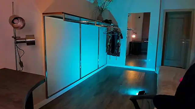 Meri Cutte online show from March 25, 2026, 1:39 pm